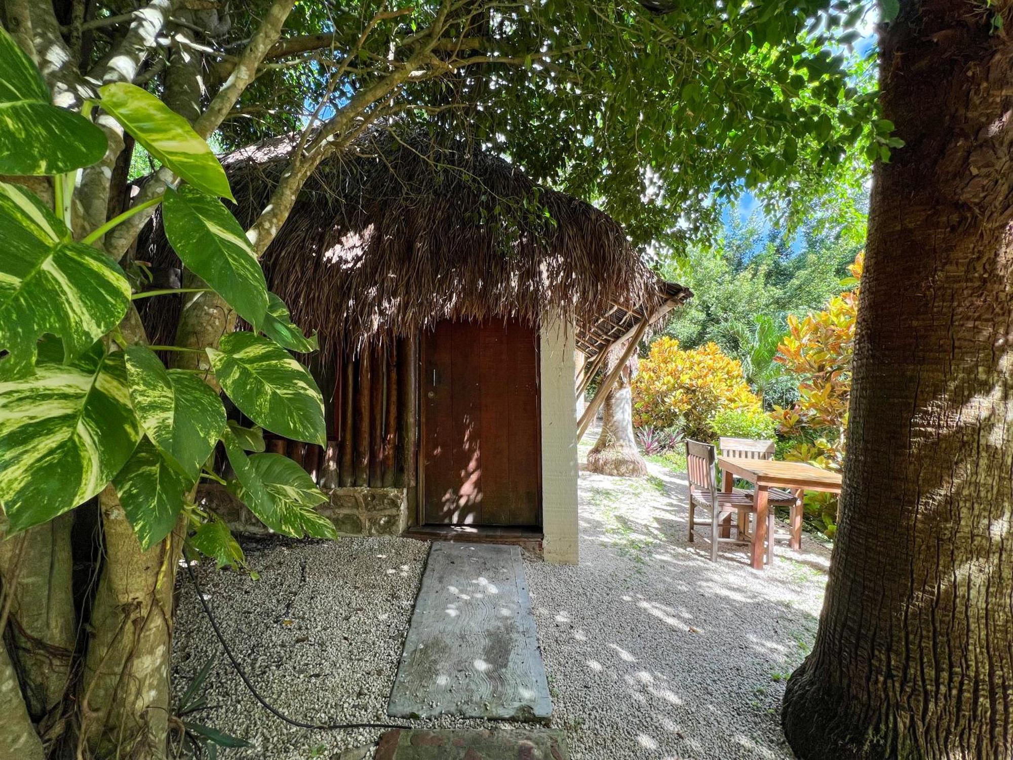 Villa Santuario Lake Front Oasis 바칼라르 외부 사진